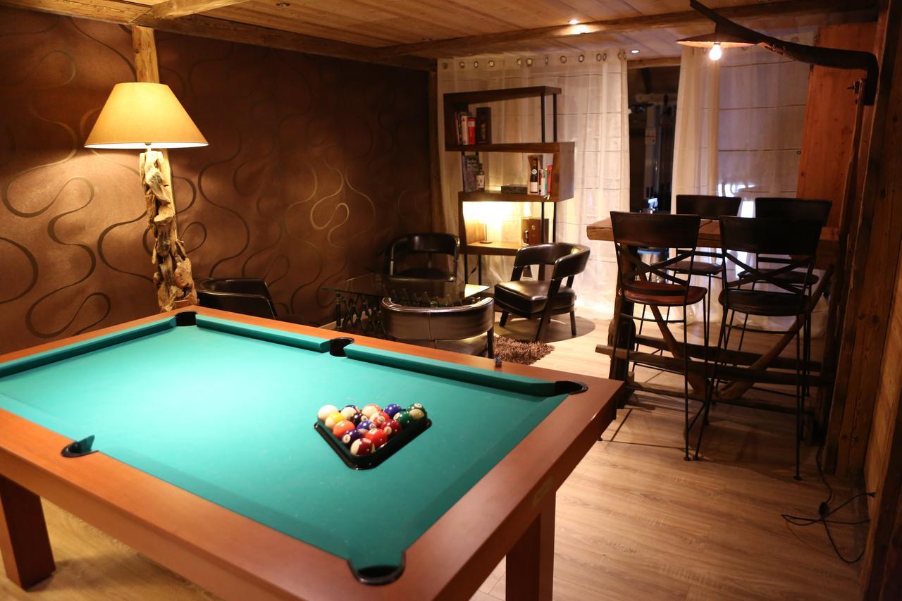 Chambres D'Hotes Le Repere Des Anges Et Spa Larnod Екстер'єр фото